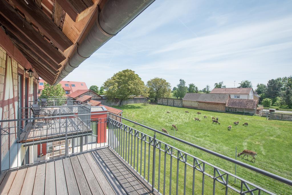 Landhotel Und Gasthof Hirsch Huettenreute Hoßkirch Buitenkant foto