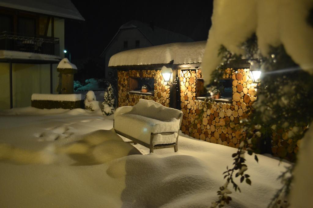 Landhotel Und Gasthof Hirsch Huettenreute Hoßkirch Buitenkant foto
